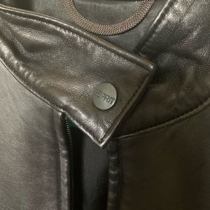Esprit genuine leather jacket- black S